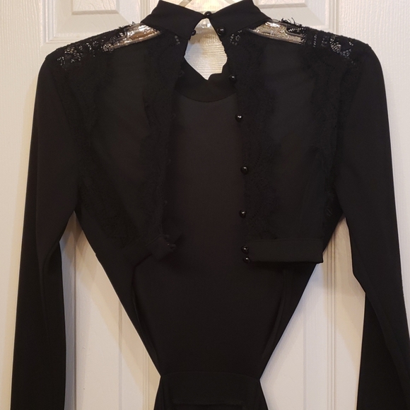 Dress - Picture 2 of 2